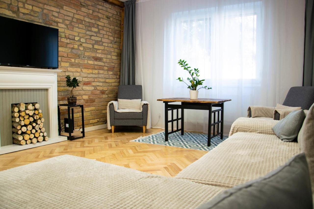 Season One Apartman Szeged Eksteriør bilde