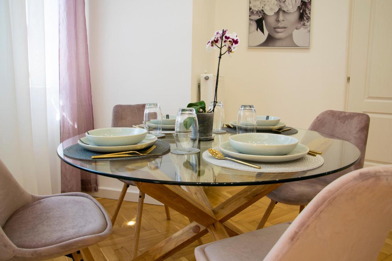Season One Apartman Szeged Eksteriør bilde